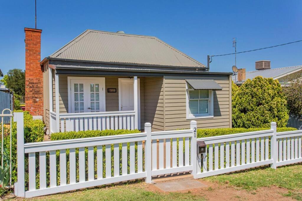 Cowra Cottage Exteriér fotografie